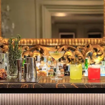 Hotel Worldhotel Casati 18