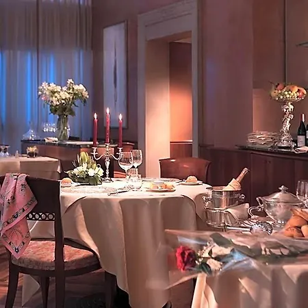 Cavour Hotel