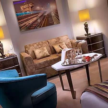 Hotel Cavour Milão