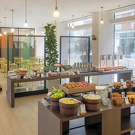 Doubletree By Hilton