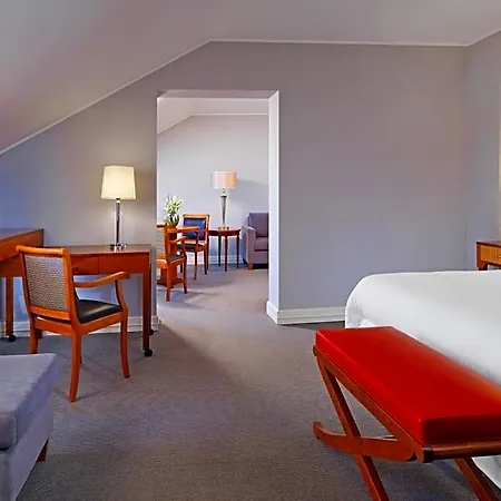 Sheraton Diana Majestic Hotel