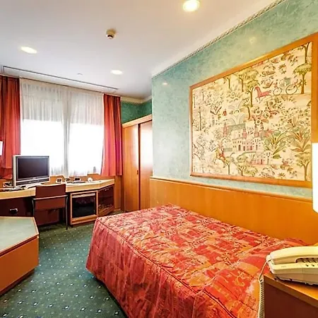 Brunelleschi 4* Μιλάνο