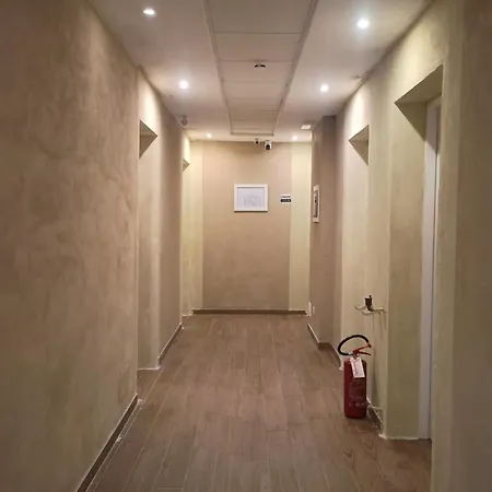 Monkey Hostal