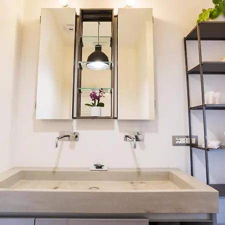 Stellar Design 2br Loft Next To Navigli & Duomo Appartement Milan