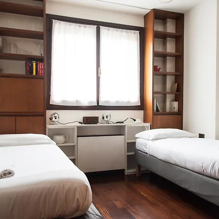Youhosty - Vittadini 5 Appartement *