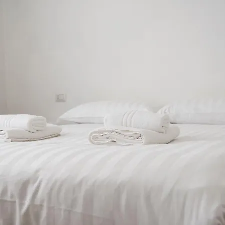 Lägenhet Mico 1 Bedroom - Youhosty Milano