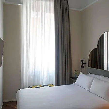 Palazzo Buenos Aires 4* Milán