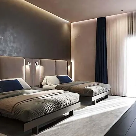 Kira Hotel 4*