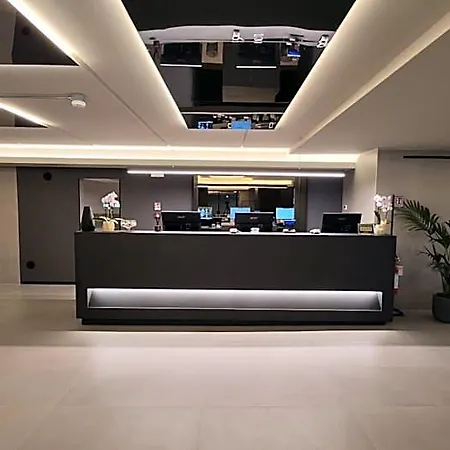 Hotel Kira 4*