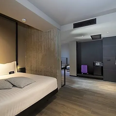 7ba ホテル 4*