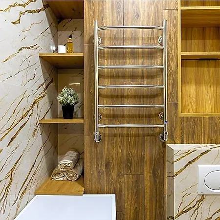 Spazioso E Accogliente Sirtori Hotel 3*