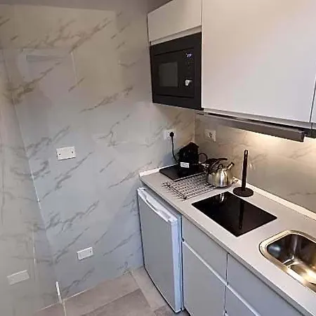 Casa Storica Piazza 5 Giornate 4*