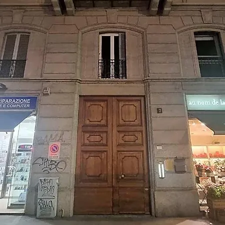 Casa de hóspedes Casa Storica Piazza 5 Giornate