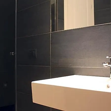 Navigli - Via Tortona Hotel Milan