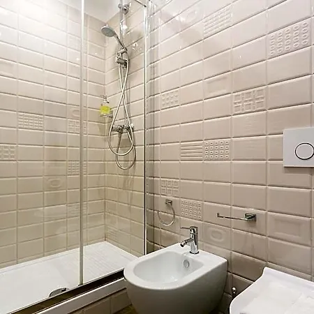 Hotel Navigli 3*