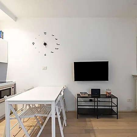 Navigli 3* Milan