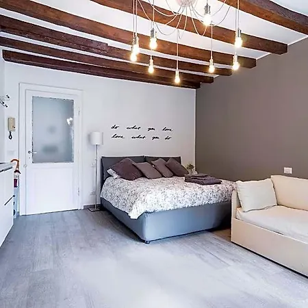 Porta Genova Hotel 4*