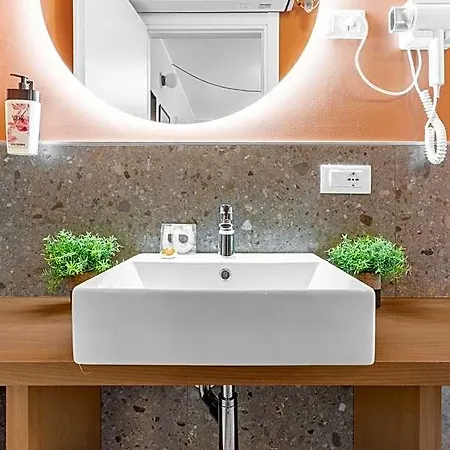 Torriani Foresteria Lombarda 5* Milan