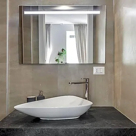 Milanrentals - Altea فندق ميلان