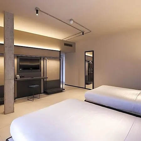 Joy 124 Hotel