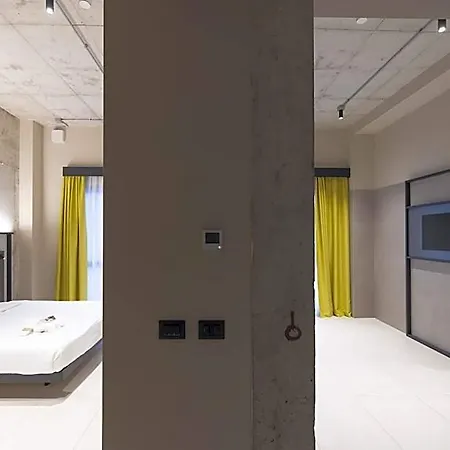 Joy 124 Hotel