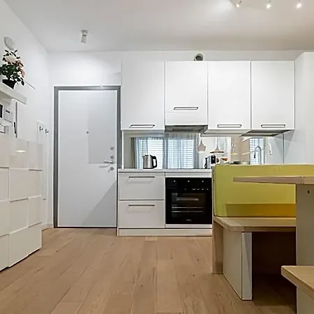 Hotel Italianway - Compagnoni 12 - Mirabel 4*