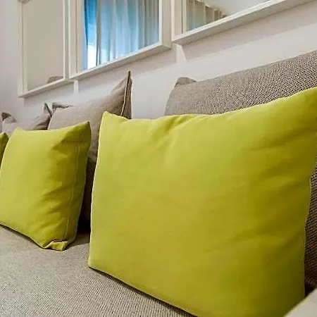Italianway - Compagnoni 12 - Mirabel 4*