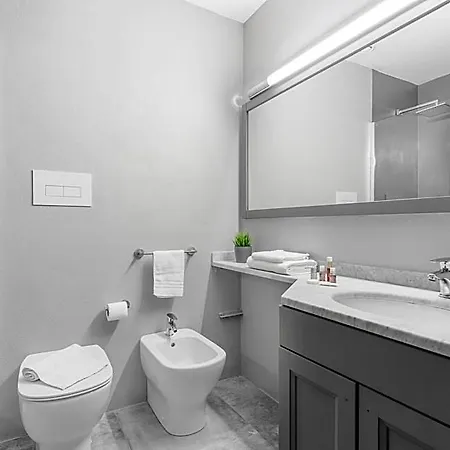 Casa Da Fraschini 3* מילאנו