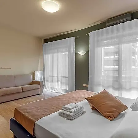 מלון Casa Da Fraschini 3*