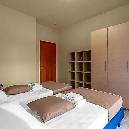 Casa Da Fraschini 3* מילאנו