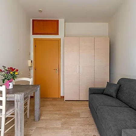 מלון Casa Da Fraschini 3*