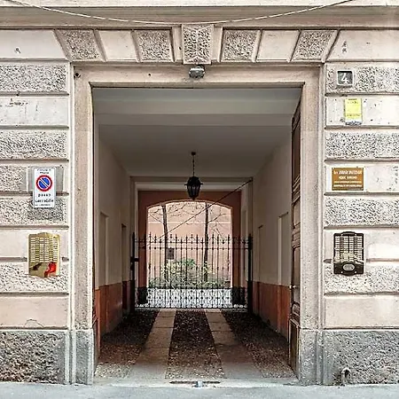 Elegance Brera 4*
