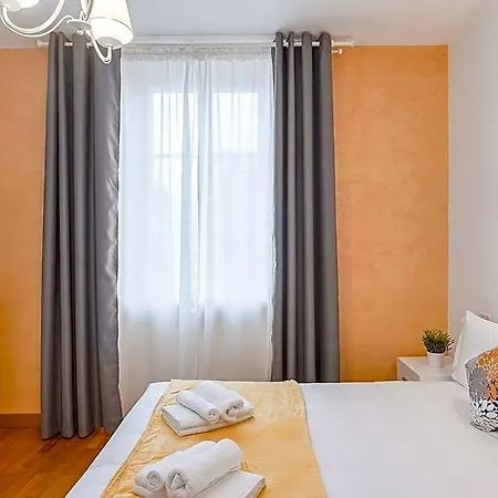 Elegance Brera 4*