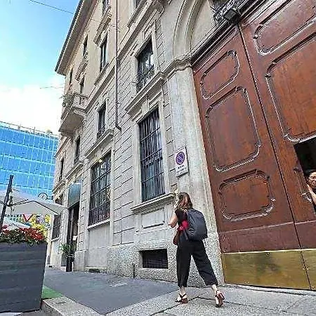 Hotel Brera Moscova Garibaldi Solferino Fashion St Entire Attic With Automation
