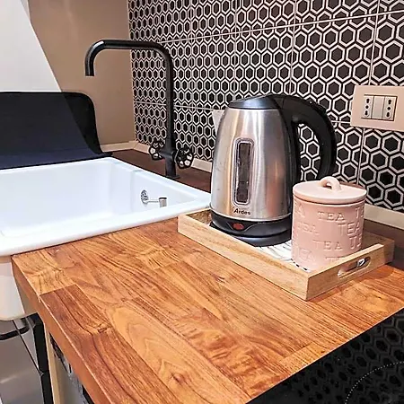 Hotel Tony Appartment- In The Heart Of 4*