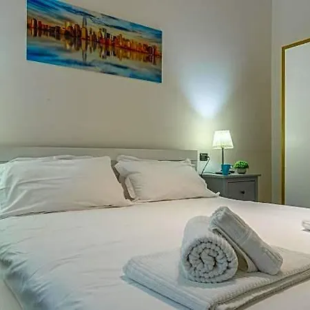 Sant' Ambrogio Ensuite 5* Mailand
