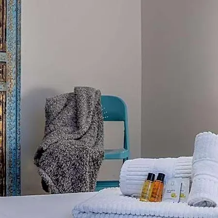 Sant' Ambrogio Ensuite 5* Mailand