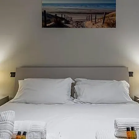 Hotel Sant' Ambrogio Ensuite 5*