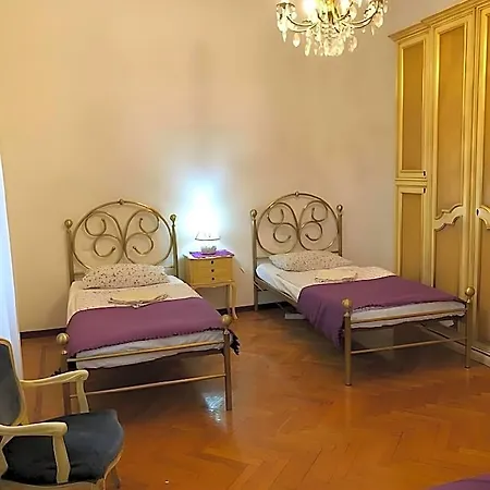 Guest house Center 5*
