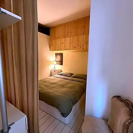 Stylish Courtyard Loft Citylife 別荘 ミラノ