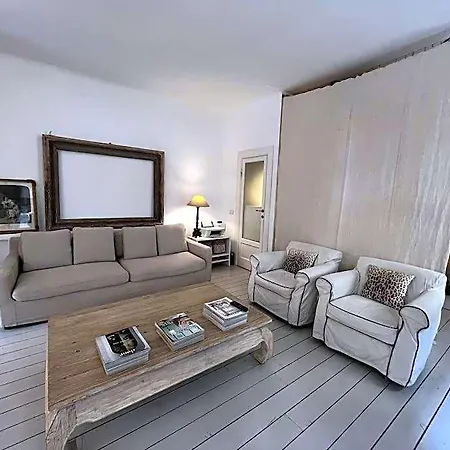 別荘 Stylish Courtyard Loft Citylife *
