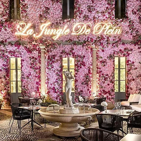 Hotel The Plein - Small Luxury Of The World