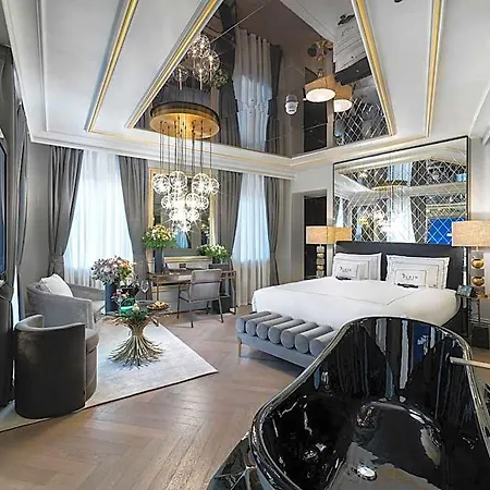The Plein - Small Luxury Of The World 5*