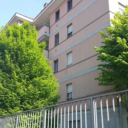 Studio Flat Martesana Apartment *