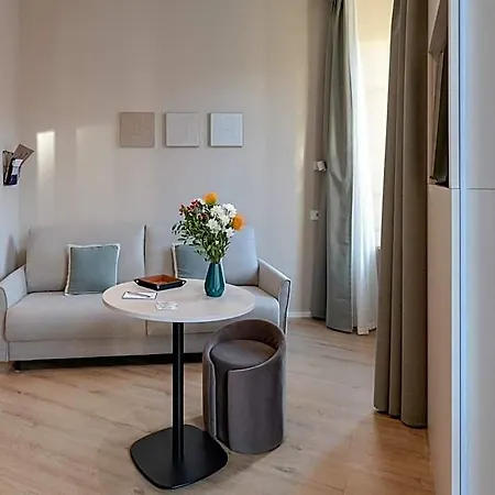 Aiello - Isola Design District Hotel 3*