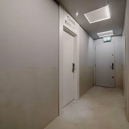 Ticinese شقة فندقية ميلان