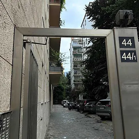 Apartment Moscova Luxury Bruno Milan