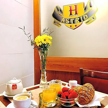 호텔 Astrid