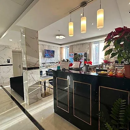 Midway Otel Milano