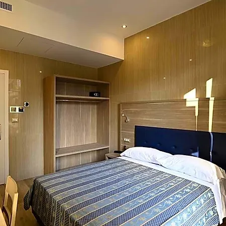 Midway Otel Milano